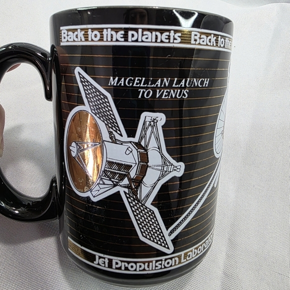 NASA Jet Propulsion Laboratory Back To The Planets Mug Black White Gold Ceramic - Picture 2 of 9